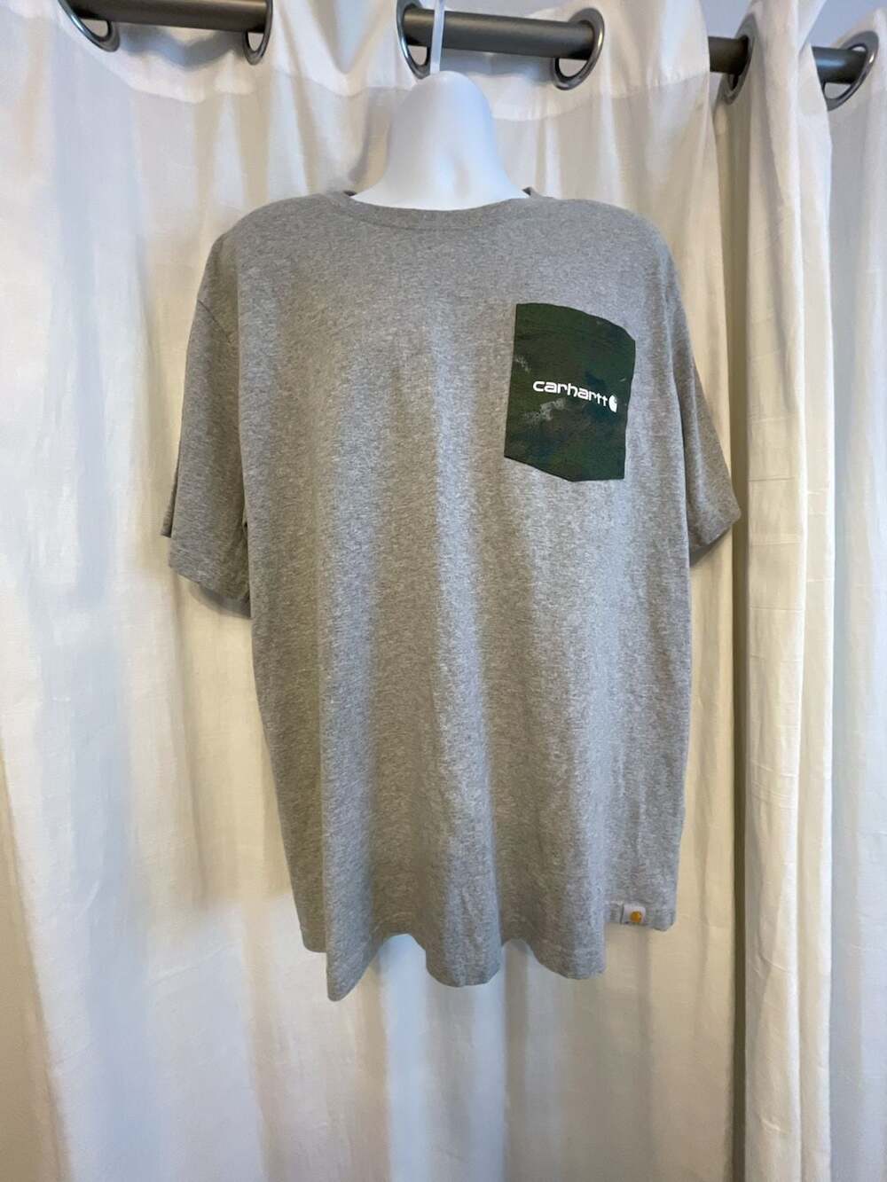 Carhartt Relaxed Fit Pocket T-Shirt Gray Camo Logo XL
Work wear
Outdoors
Manly